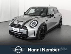 Argento Usata 2023 Mini Cooper S Classic Due volumi | 30.500 € (Buon prezzo)