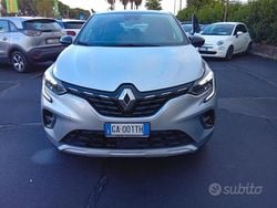 Grigio Usata 2020 Renault Captur Intens SUV | 16.900 € (Buon prezzo)