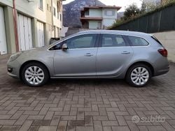 Grigio Usata 2015 Opel Astra Cosmo Station wagon | 7500 € (Cara)
