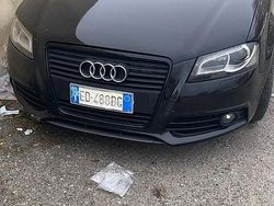 Nero Usata 2010 Audi A3 Black Edition Tre volumi | 5000 € (Buon prezzo)