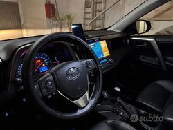 Bianco Usata 2014 Toyota RAV4 Lounge SUV | 15.500 € (Buon prezzo)