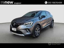Grigio Usata 2023 Renault Captur Techno SUV | 18.900 € (Buon prezzo)