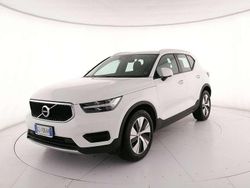 Bianco Usata 2022 Volvo XC40 Momentum SUV | 24.900 € (Buon prezzo)