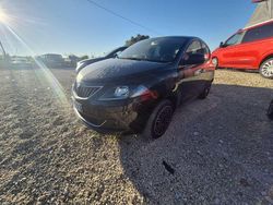 Nero Usata 2021 Lancia Ypsilon Gold Due volumi | 9900 € (Buon prezzo)