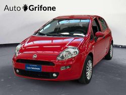 Rosso Usata 2017 Fiat Punto Street Tre volumi | 6990 € (Buon prezzo)