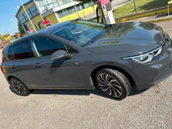 Usata 2022 VW Golf VIII Tre volumi | 21.500 € (Buon prezzo)