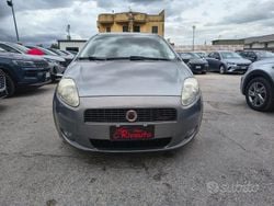 Grigio Usata 2008 Fiat Grande Punto Dynamic Due volumi | 2900 € (Ottimo prezzo)