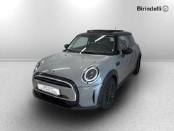 Moonwalk grey metallic Usata 2022 Mini Cooper Essential Due volumi | 25.250 € (Cara)
