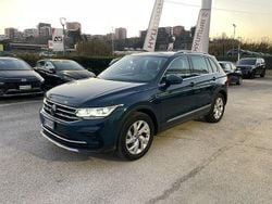 Verde Usata 2023 VW Tiguan Elegance SUV | 27.500 € (Buon prezzo)