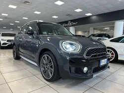 Grigio Usata 2018 Mini Cooper SD Countryman Hype SUV | 22.900 € (Cara)