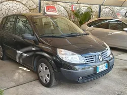 Nero Usata 2006 Renault Scénic II Luxe Monovolume | 2900 € (Buon prezzo)