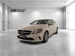 Bianco Usata 2018 Mercedes A160 Tre volumi | 16.500 € (Buon prezzo)