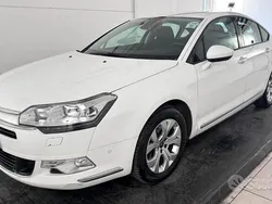 Bianco metallizzato Usata 2017 Citroën C5 Seduction Tre volumi | 12.900 € (Molto cara)