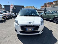Bianco Usata 2014 Peugeot 5008 Business-Line Monovolume | 6700 € (Buon prezzo)