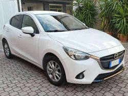 Bianco Usata 2016 Mazda 2 Tre volumi | 7500 €