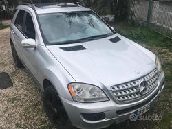 Grigio Usata 2009 Mercedes ML320 SUV | 5000 €