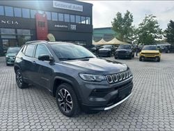 Grigio Usata 2022 Jeep Compass Limited SUV | 26.900 € (Cara)