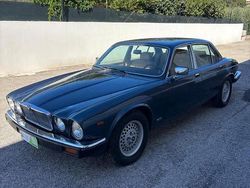 Blu Usata 1983 Jaguar XJ6 Sovereign Tre volumi | 7500 €