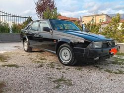 Nero Usata 1991 Alfa Romeo 75 Tre volumi | 18.500 €