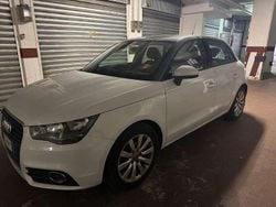 Bianco Usata 2014 Audi A1 Sportback Ambition Due volumi | 10.000 € (Ottimo prezzo)