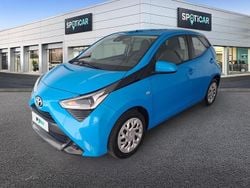 Blu/azzurro Usata 2019 Toyota Aygo X-play Due volumi | 10.850 € (Buon prezzo)