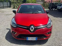 Rosso Usata 2019 Renault Clio IV Tre volumi | 9499 € (Buon prezzo)