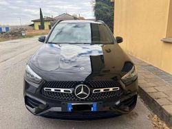 Nero Usata 2023 Mercedes GLA250 Premium SUV | 39.900 € (Cara)