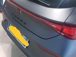 Usata 2023 Cupra Leon VZ2 Tre volumi | 32.200 € (Buon prezzo)