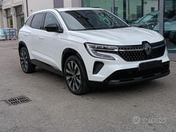 Bianco Usata 2024 Renault Austral Techno SUV | 29.900 € (Buon prezzo)