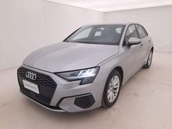Argento Usata 2021 Audi A3 Business Tre volumi | 19.990 € (Ottimo prezzo)