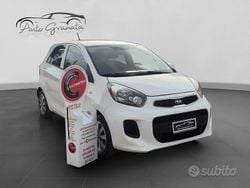 Bianco Usata 2016 Kia Picanto Due volumi | 4900 € (Buon prezzo)