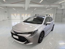 Argento Usata 2020 Toyota Corolla Lounge Station wagon | 22.850 € (Cara)
