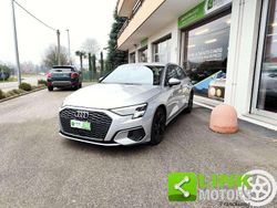 Grigio Usata 2022 Audi A3 Advanced Tre volumi | 20.600 € (Buon prezzo)