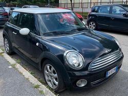 Nero Usata 2009 Mini Cooper Due volumi | 6000 € (Buon prezzo)