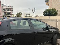 Nero Usata 2010 Fiat Grande Punto Due volumi | 3099 €