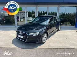 Nero Usata 2017 Audi A3 Sportback Business Tre volumi | 12.900 € (Buon prezzo)