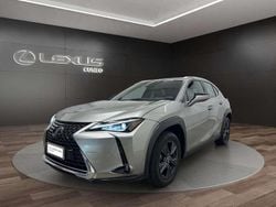 Sonic titanium met Usata 2022 Lexus UX 250h Executive Line SUV | 23.900 € (Ottimo prezzo)