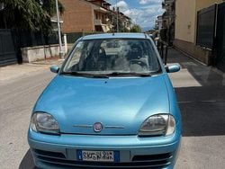Blu Usata 2005 Fiat 600 Due volumi | 3000 € (Cara)
