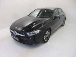 Nero Usata 2022 Mercedes A180 Business Tre volumi | 24.800 € (Buon prezzo)