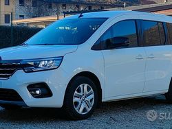 Bianco Usata 2023 Renault Kangoo Edition One Tre volumi | 20.000 € (Buon prezzo)