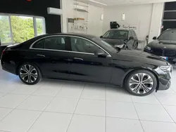 Nero ossidiana Usata 2023 Mercedes E220 Advanced Plus Tre volumi | 52.000 € (Buon prezzo)