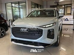 Grigio Nuova 2026 Audi Q3 Advanced SUV | 49.900 € (Buon prezzo)