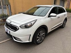 Bianco Usata 2018 Kia Niro Style SUV | 11.990 € (Buon prezzo)