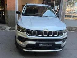 Grigio Usata 2021 Jeep Compass Limited SUV | 19.500 € (Buon prezzo)