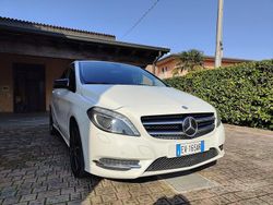 Bianco Usata 2013 Mercedes B200 Monovolume | 10.500 € (Cara)