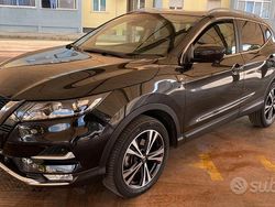Nero Usata 2017 Nissan Qashqai N-Connecta SUV | 17.000 € (Cara)