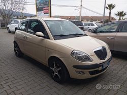 Beige Usata 2003 Lancia Ypsilon Due volumi | 3300 € (Molto cara)