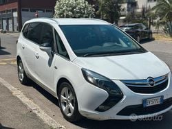 Bianco Usata 2014 Opel Zafira Tourer Edition Monovolume | 7000 € (Buon prezzo)