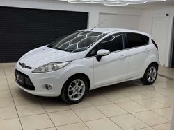 Bianco Usata 2012 Ford Fiesta Tre volumi | 5499 € (Molto cara)