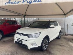 Bianco Usata 2016 Ssangyong (KGM) Tivoli SUV | 8400 € (Buon prezzo)